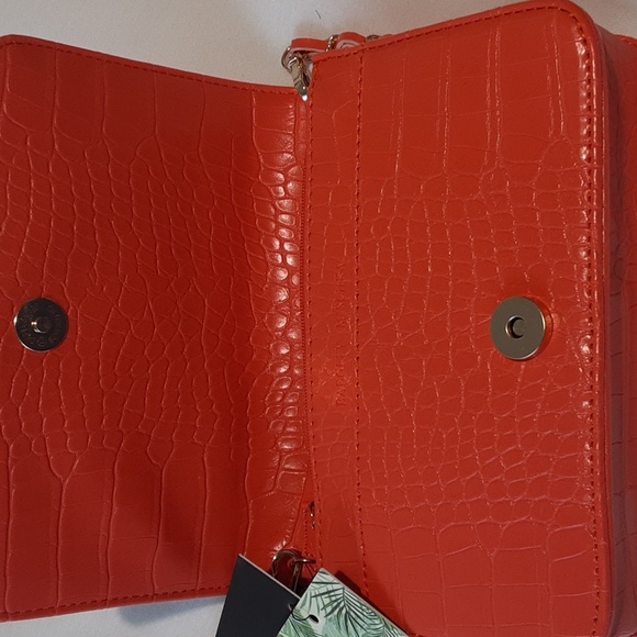 Badgley Mischka Croco Crossbody Bag. Orange. - Picture 9 of 12